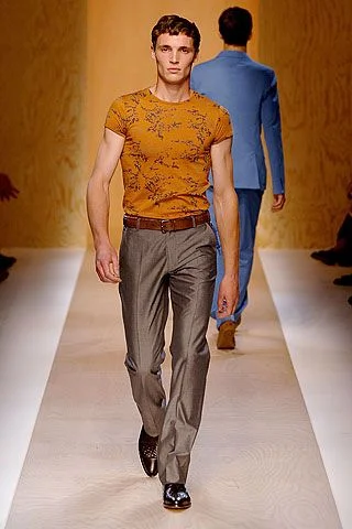 Look 18